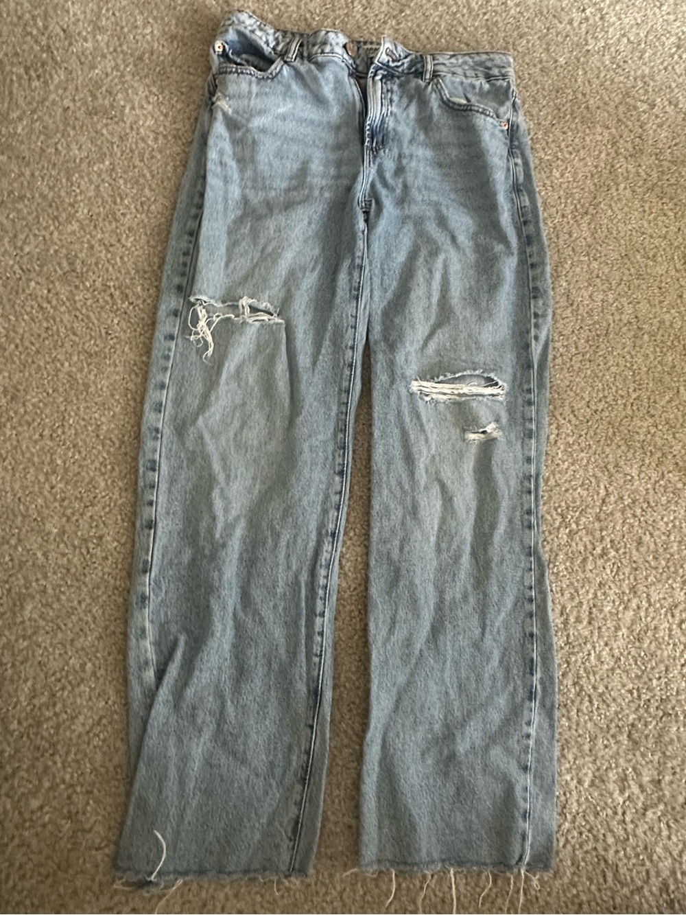 Garage Distressed Jeans